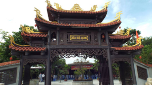 Da Nang city: Hue Quang pagoda organizes food festival